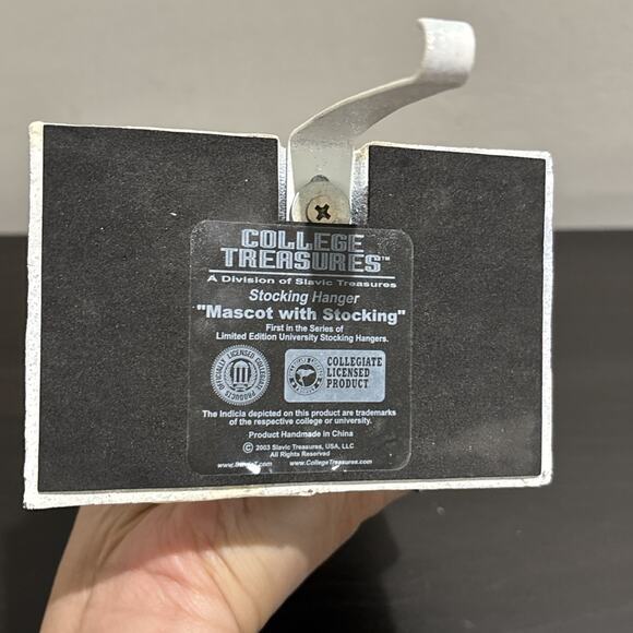 Kentucky Wildcats “Mascot With Stocking” Stocking Hanger College Treasures RARE - Picture 7 of 10